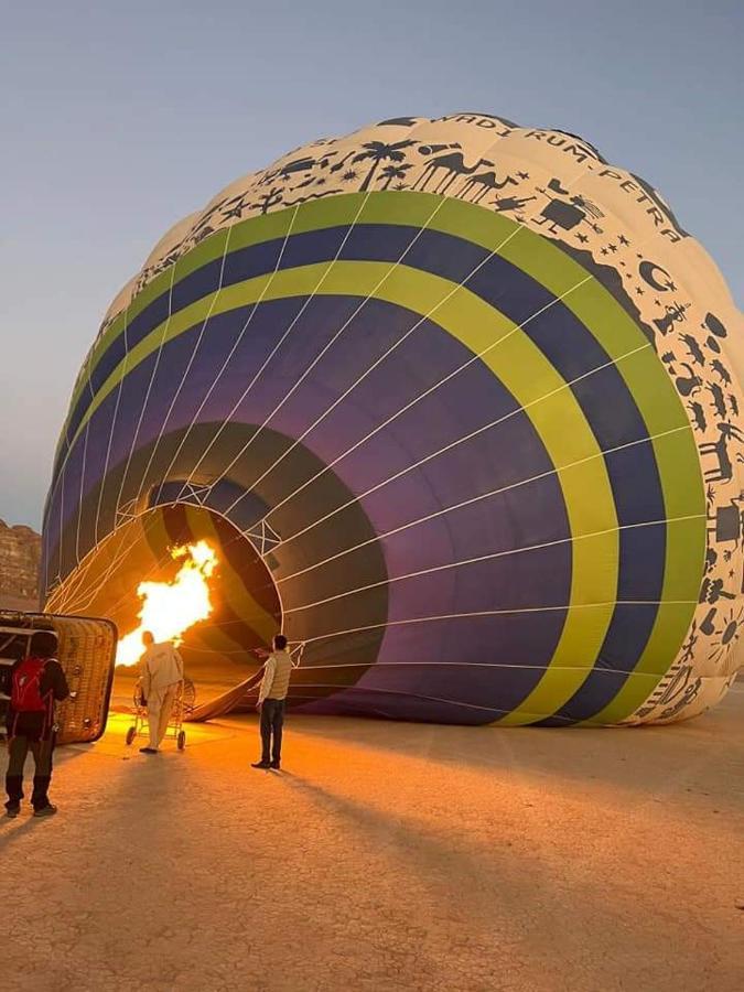 Wadi Rum Bubble Tent & Bedouin Style מראה חיצוני תמונה